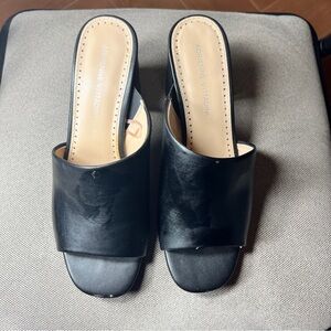 Adrienne Vittadini Black Leather Open-Toe Slide Mules